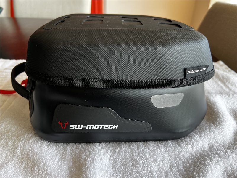 SW-Motech PRO Micro Tank Bag, Magnetic