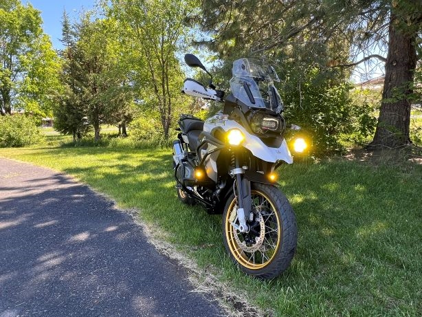 2019 BMW R1250GS show bike for sale - built by DENALI Electronics and Twisted Throttle