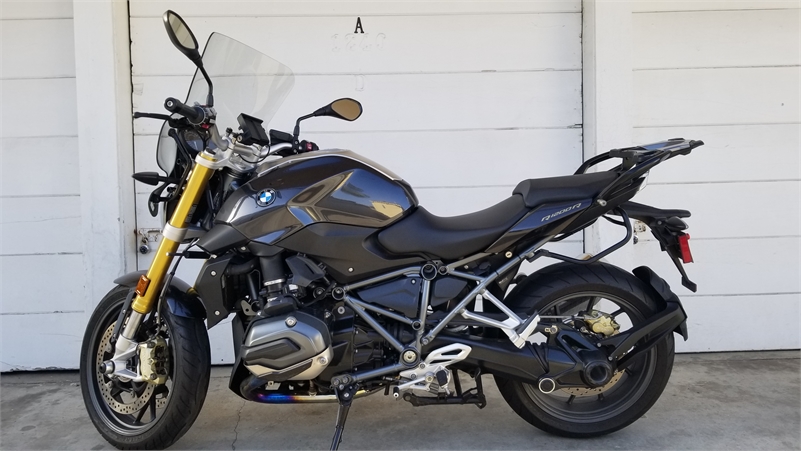 2015 R1200R Thunder Grey Metallic Touring Setup (more photos coming)