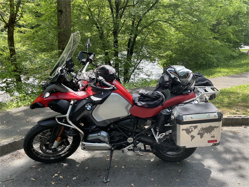 2016 1200 GS Adventure - Premium + Touring Package - Loaded - Many extras!