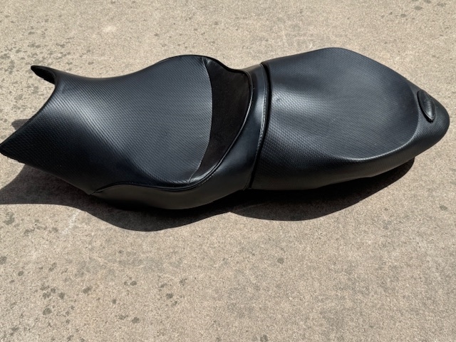 K1200S or K1300S seat