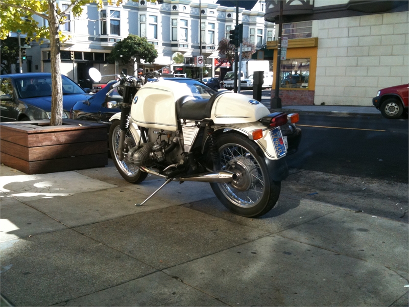 HEINRICH TANK, SEAT, F POLICE FENDER FOR SALE - SOLD 1973 BMW R60/5 LWB  