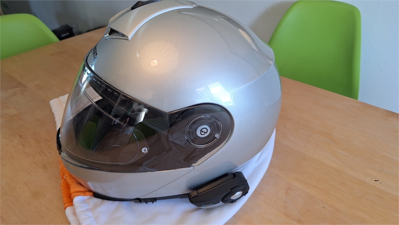 Schuberth C3 Pro XL With Sena 20S