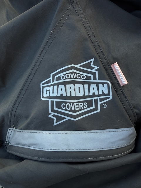 Dowco Motorcycle cover model "Guardian Weatherall Plus"