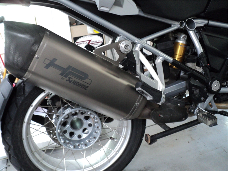 Akrapovic GS 1200 WC muffler