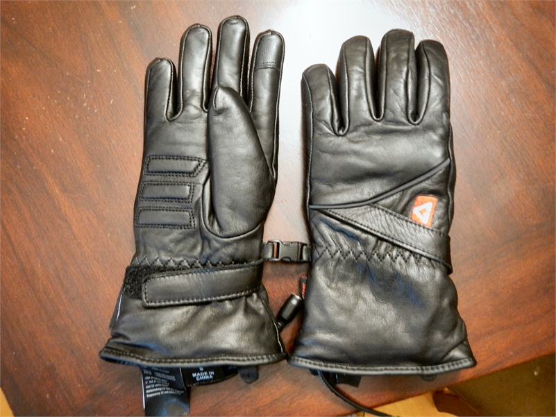 Gerbing G4 Women's 12V heated leather gloves. Women's size small