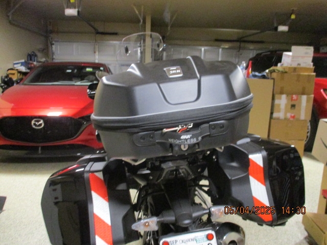 Like New white Shoei Neotec II for Sale with Cardo Pack Talk Edge Installed $500, Moore, Oklahoma