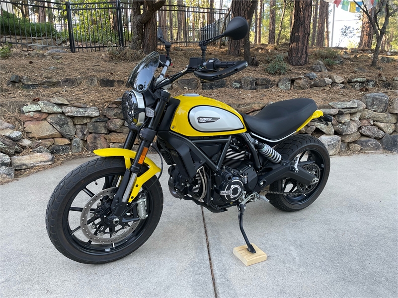 2020 Ducati Scrambler Icon - low mileage