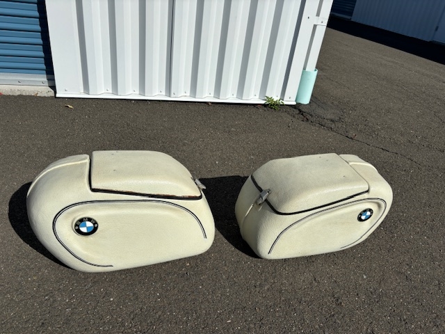 Vintage Saddle Bags, Non-Krauser in white