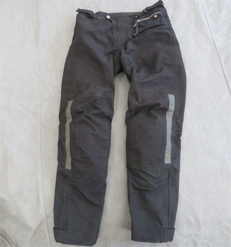 BMW Streetguard Gore-Tex pants, size EU 42R (Large US-36)